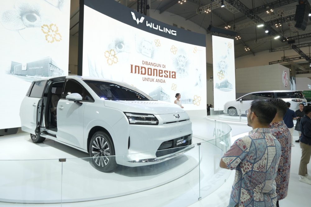 Wuling Raih 2.395 Surat Pemesanan dan Dua Penghargaan Bergengsi di GIIAS 2025